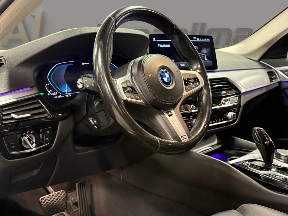 BMW 530 2021