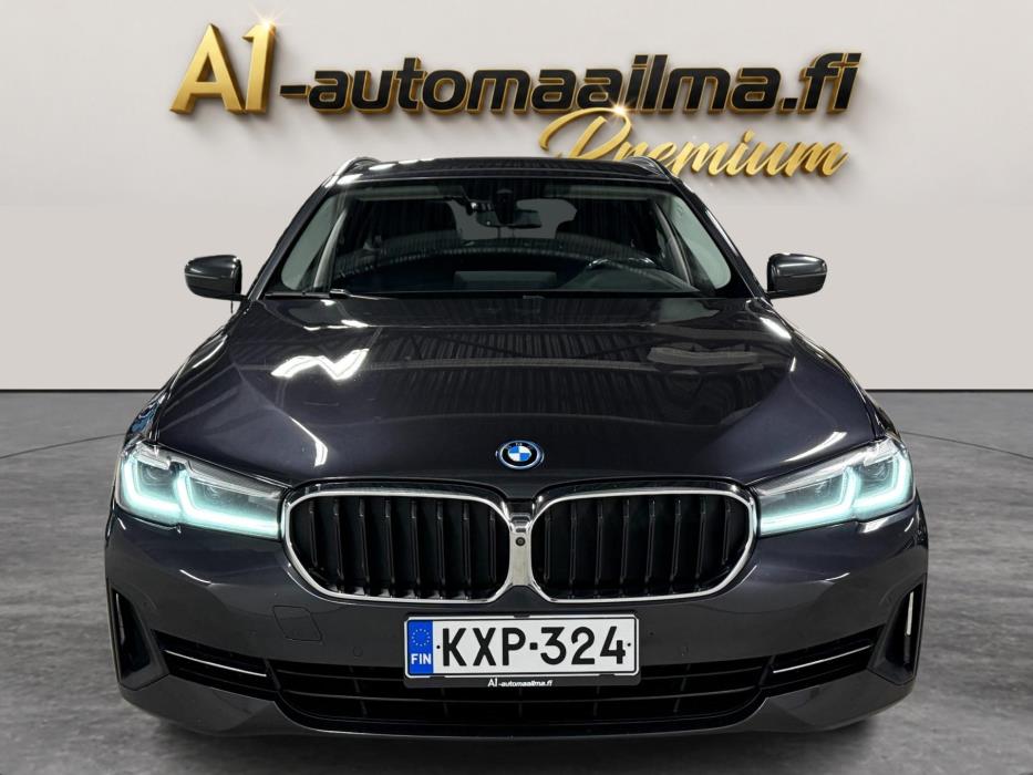 BMW 530 2021