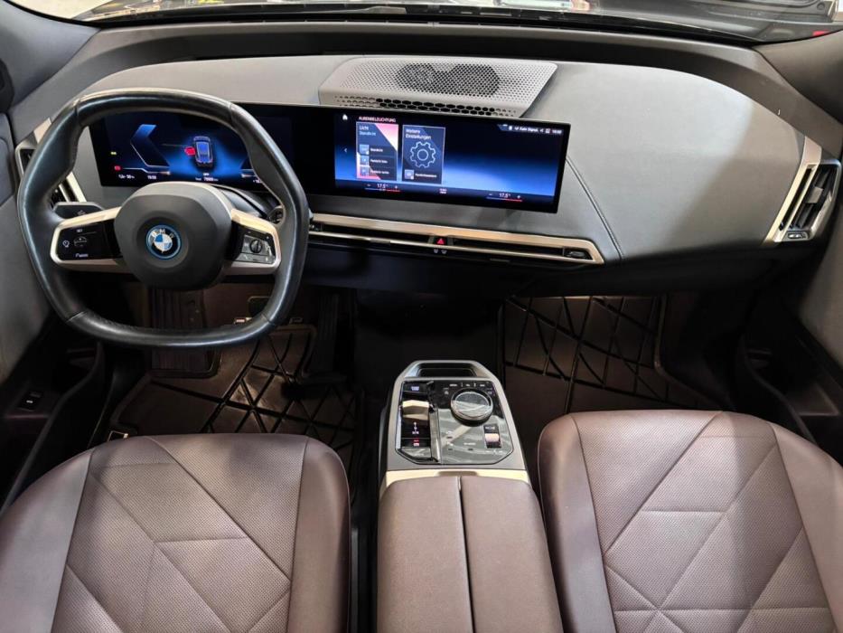 BMW iX 2022