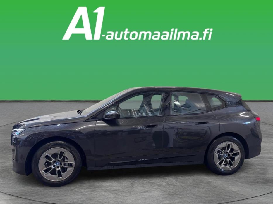 BMW iX 2022