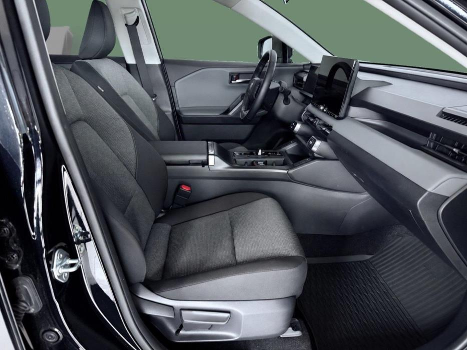 TOYOTA RAV4 2026