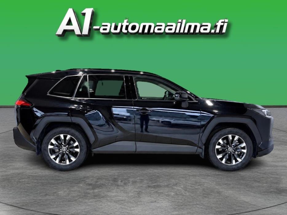 TOYOTA RAV4 2026