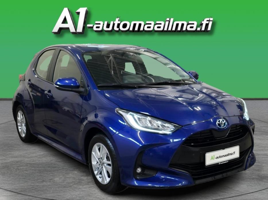 TOYOTA Yaris 2023