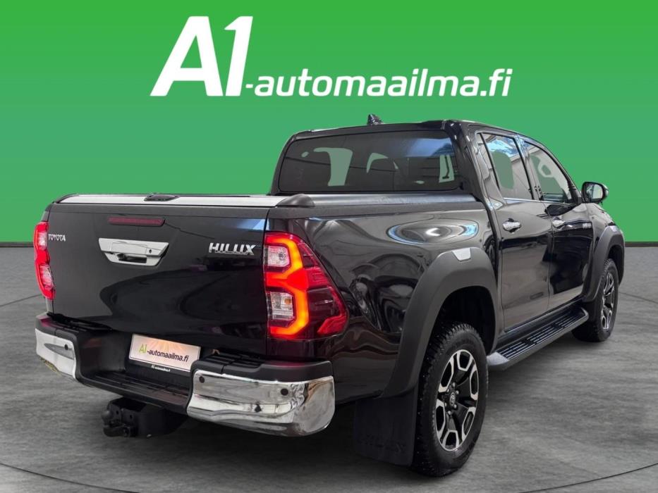 TOYOTA Hilux 2022