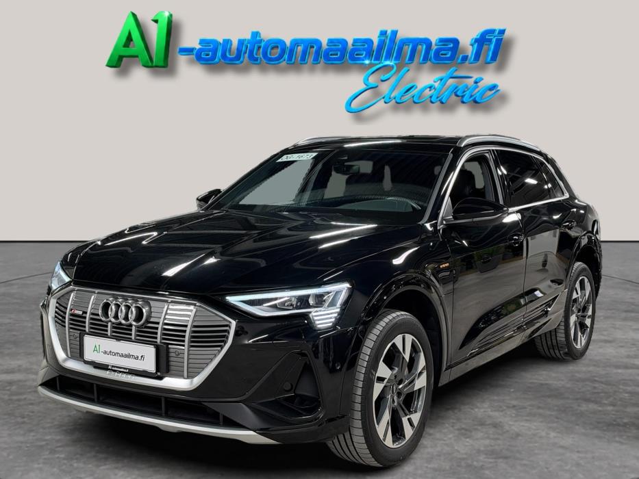 AUDI e-tron 2022
