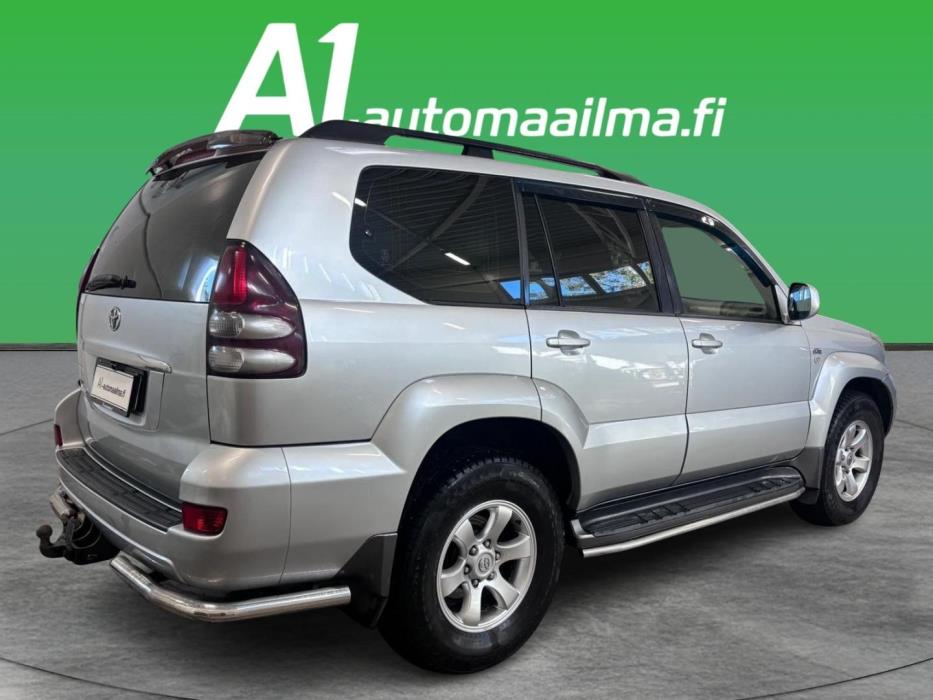 TOYOTA Land Cruiser 2006