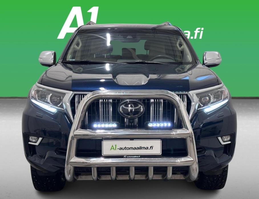 TOYOTA Land Cruiser 2020