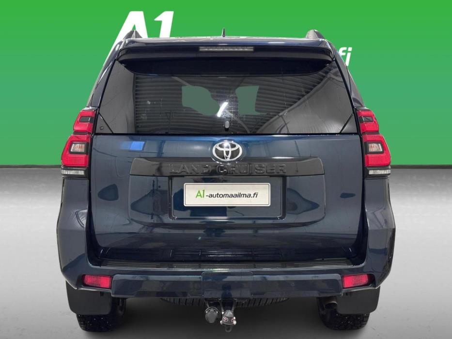 TOYOTA Land Cruiser 2020