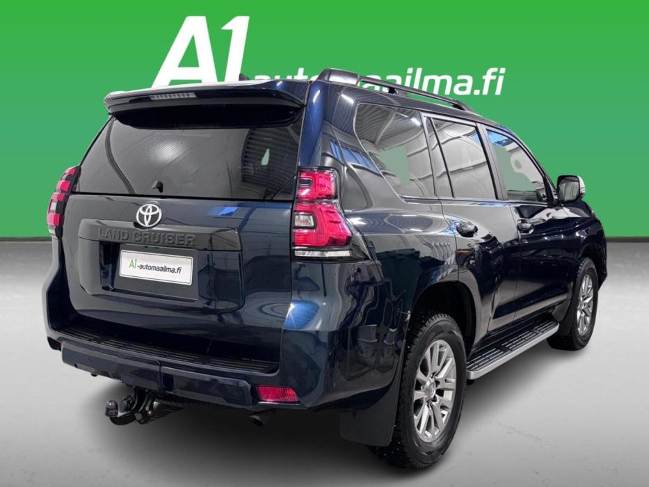 TOYOTA Land Cruiser 2020