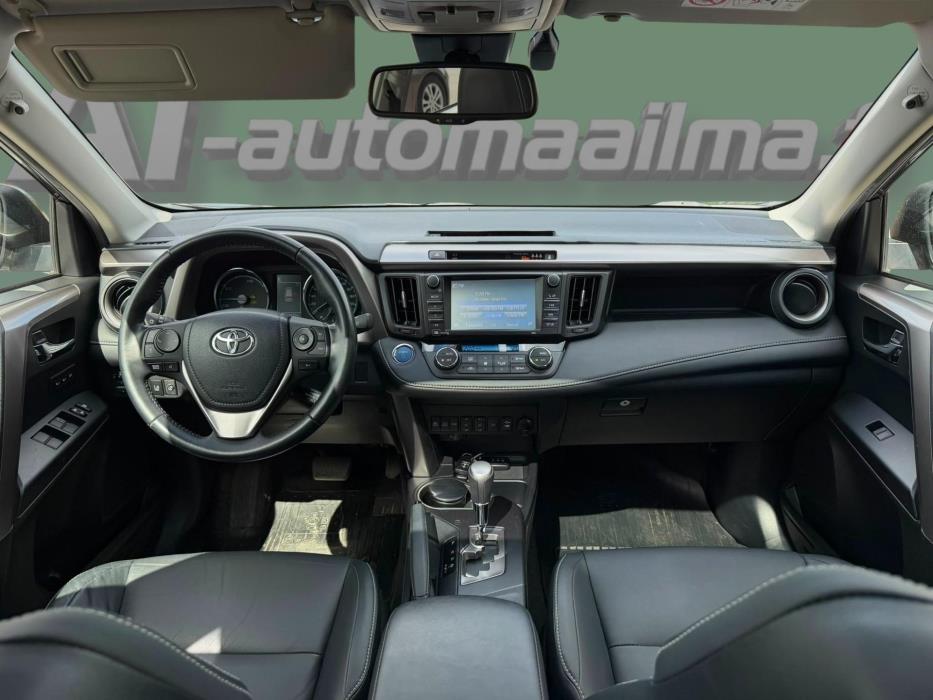 TOYOTA RAV4 2017