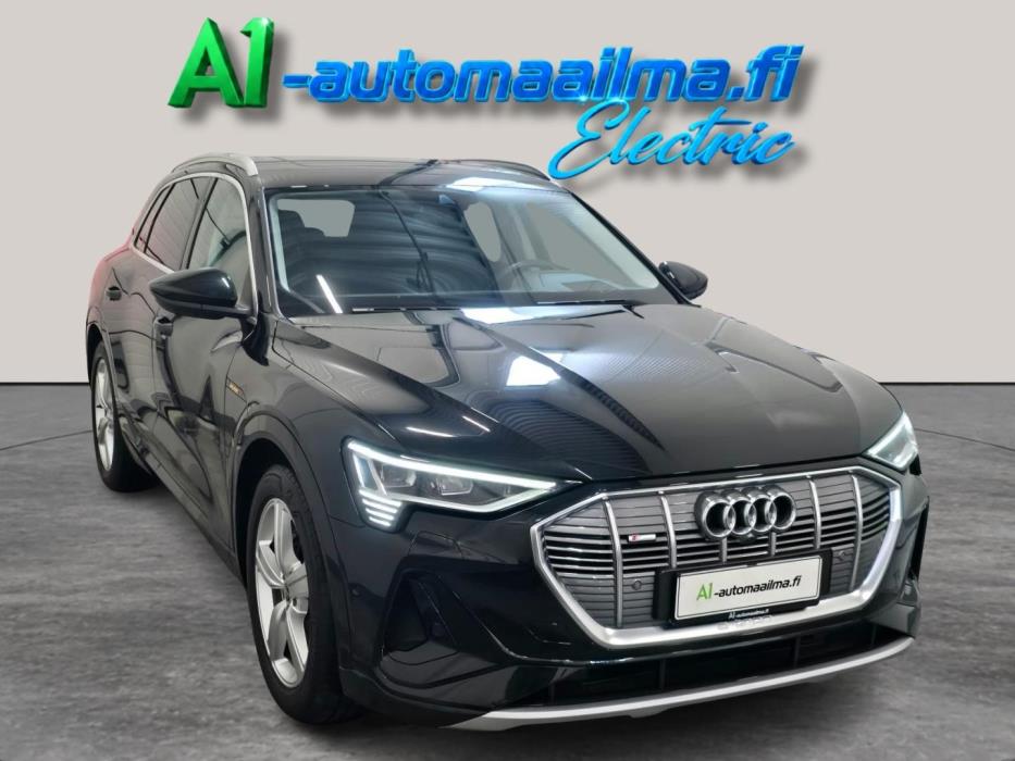 AUDI e-tron 2023