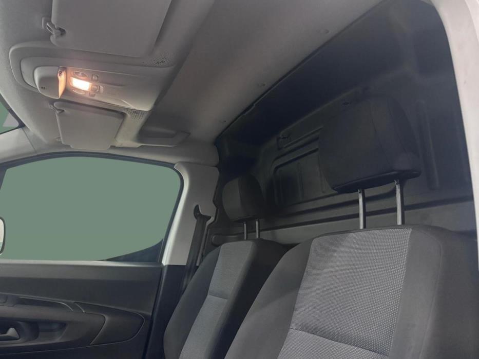 PEUGEOT Partner 2021