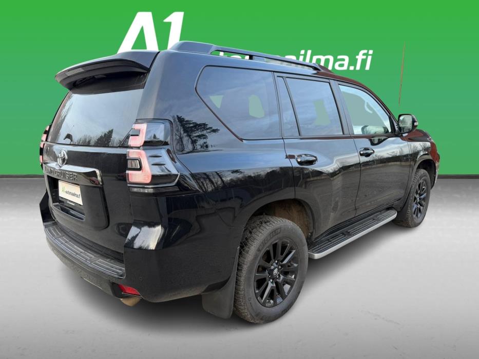 TOYOTA Land Cruiser 2021