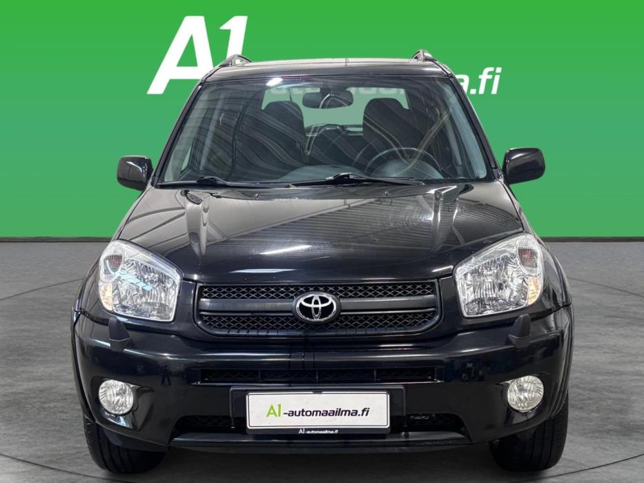 TOYOTA RAV4 2005