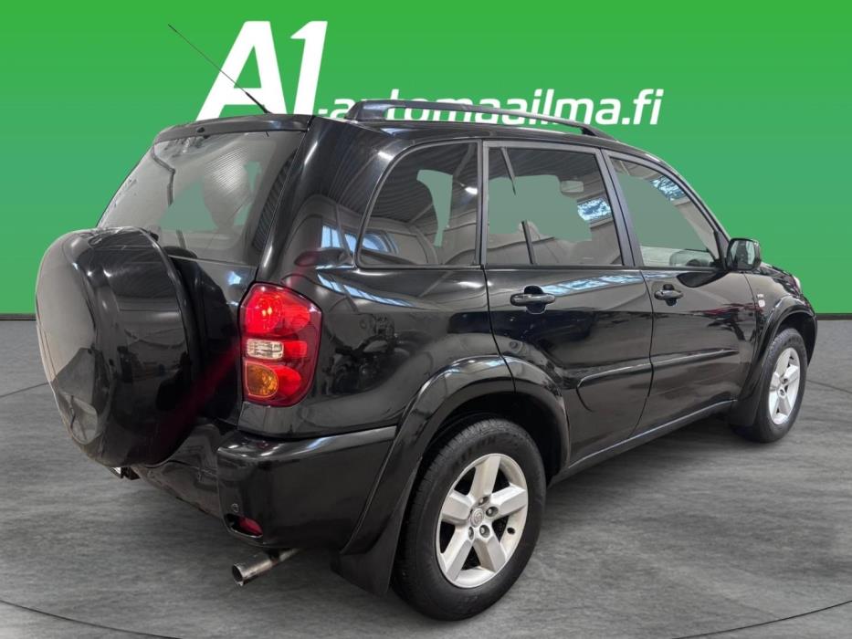 TOYOTA RAV4 2005