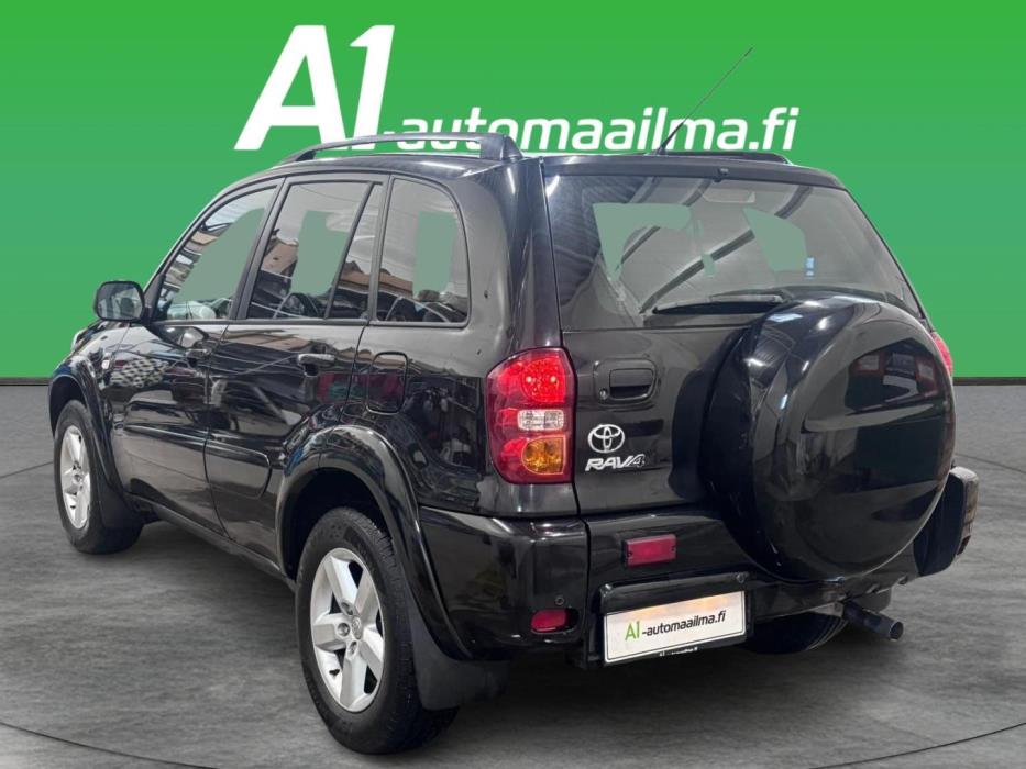 TOYOTA RAV4 2005