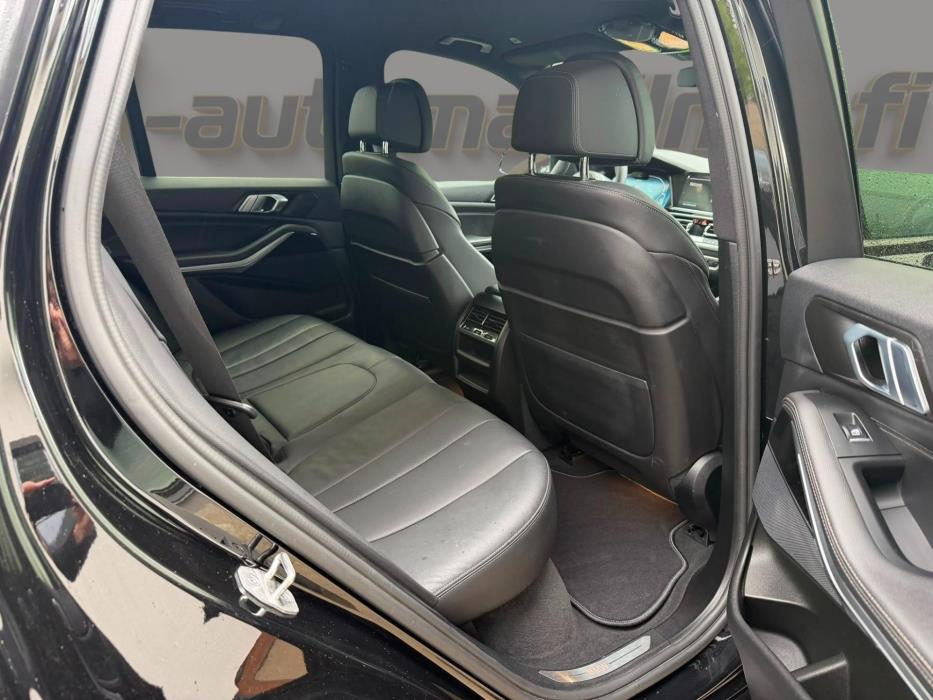 BMW X5 2021