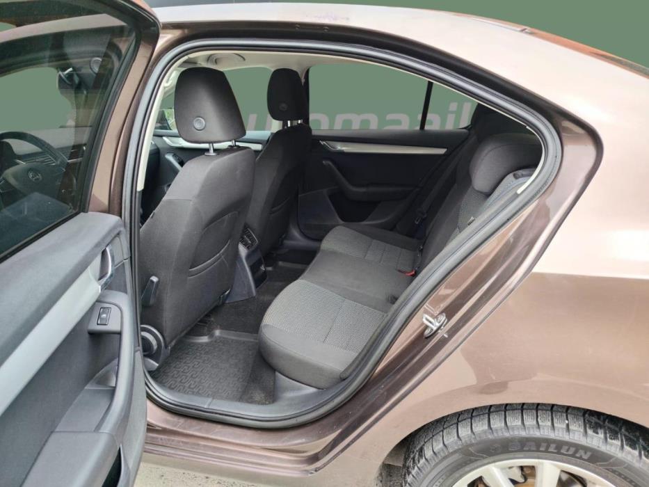 SKODA Octavia 2013