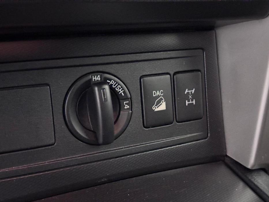 TOYOTA Land Cruiser 2013