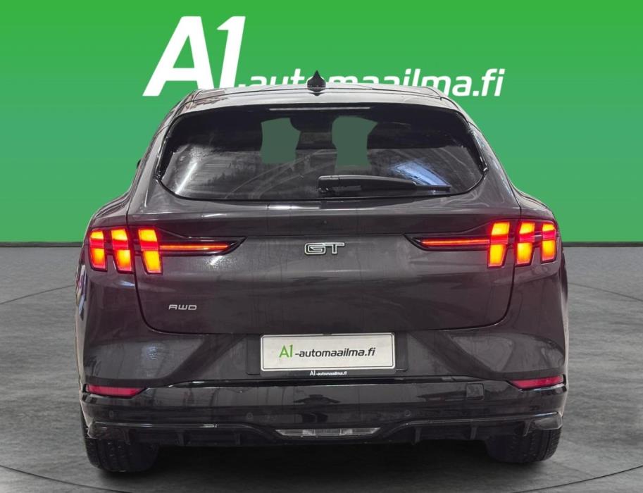 FORD Mustang Mach-E 2022