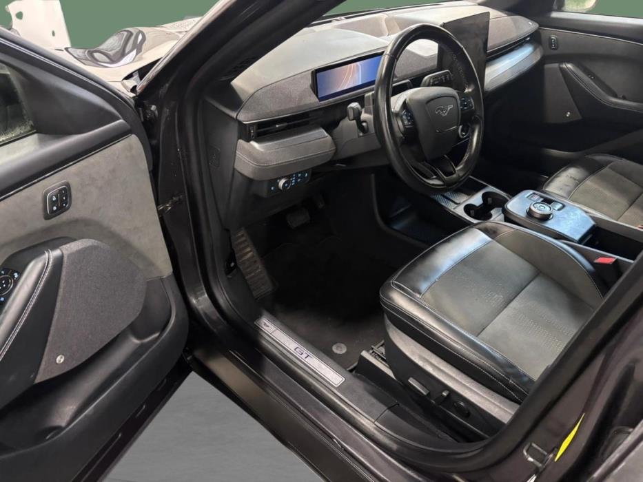 FORD Mustang Mach-E 2022