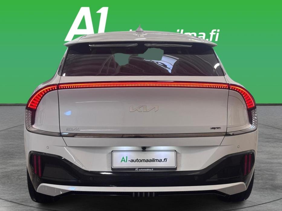 KIA EV6 2024