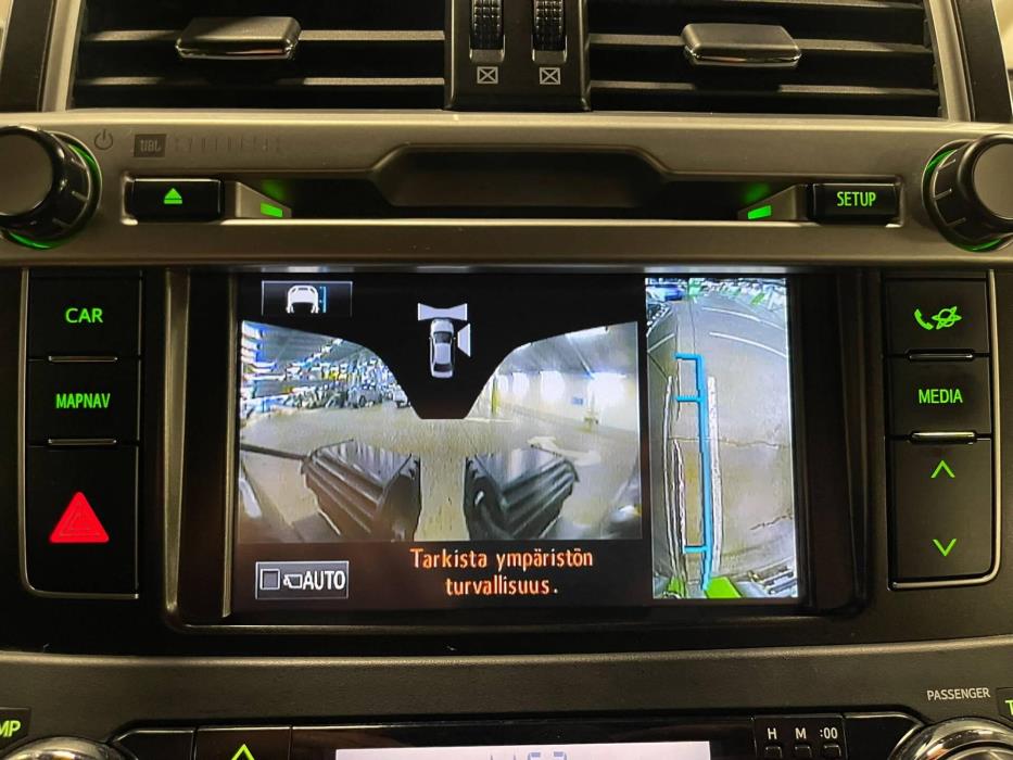 TOYOTA Land Cruiser 2017