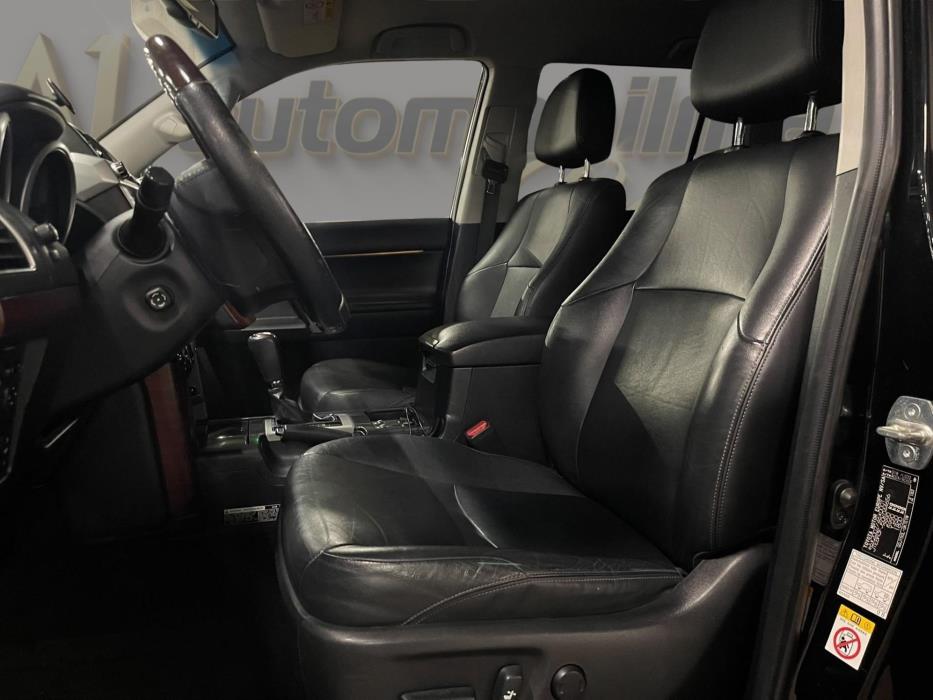 TOYOTA Land Cruiser 2017