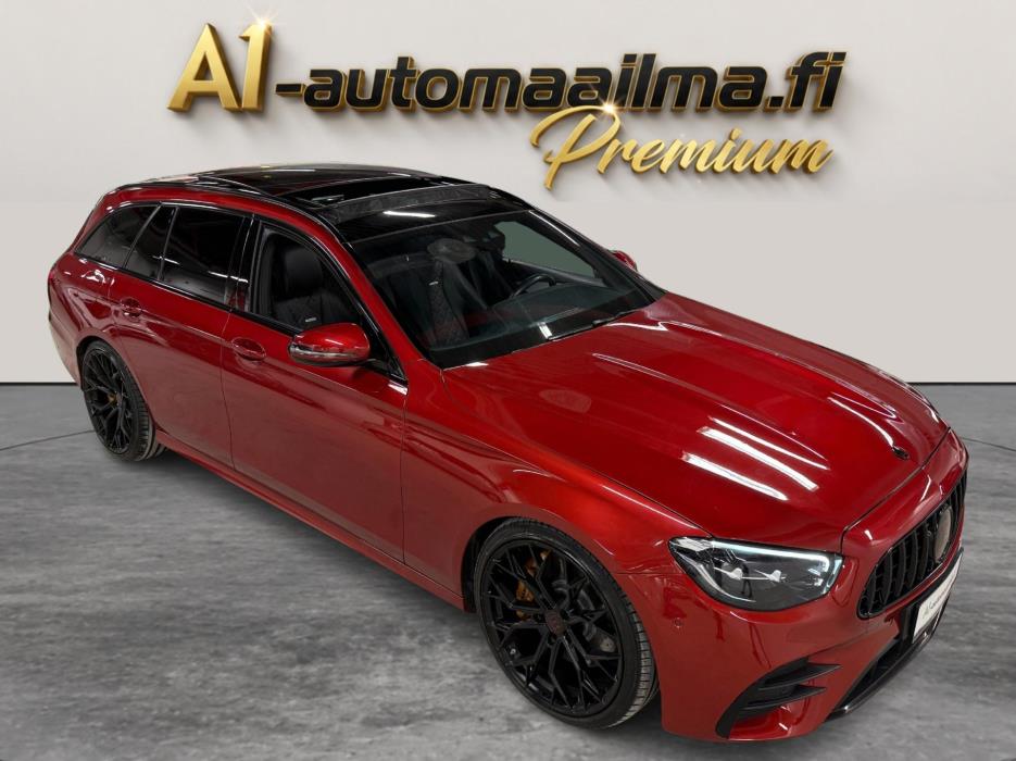 MERCEDES-BENZ E 2022