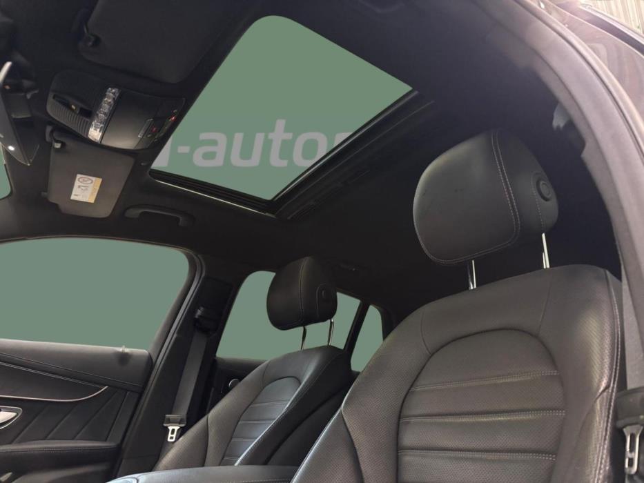 MERCEDES-BENZ EQC 2020