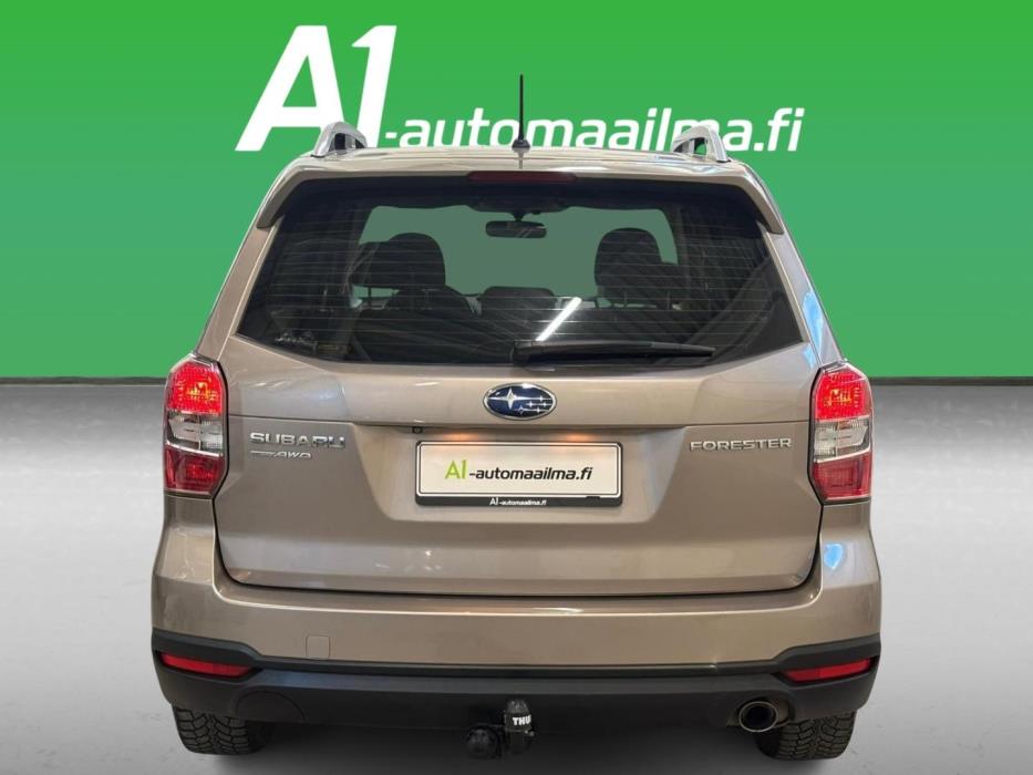 SUBARU Forester 2014