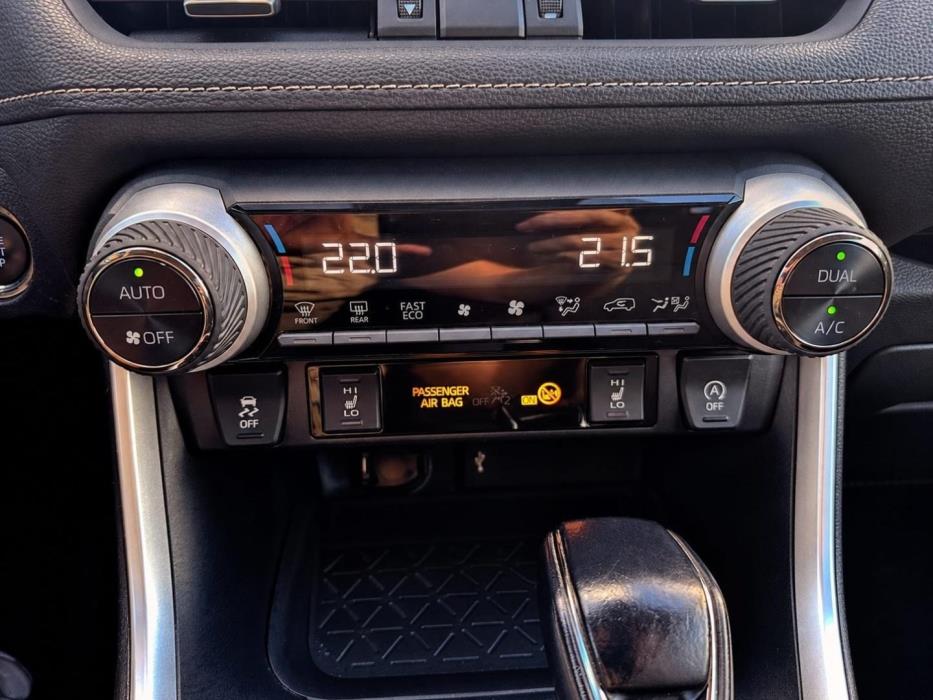 TOYOTA RAV4 2020