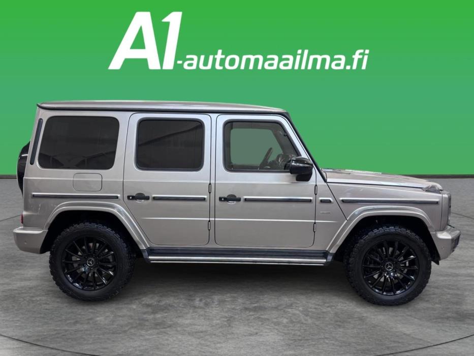 MERCEDES-BENZ G 2019