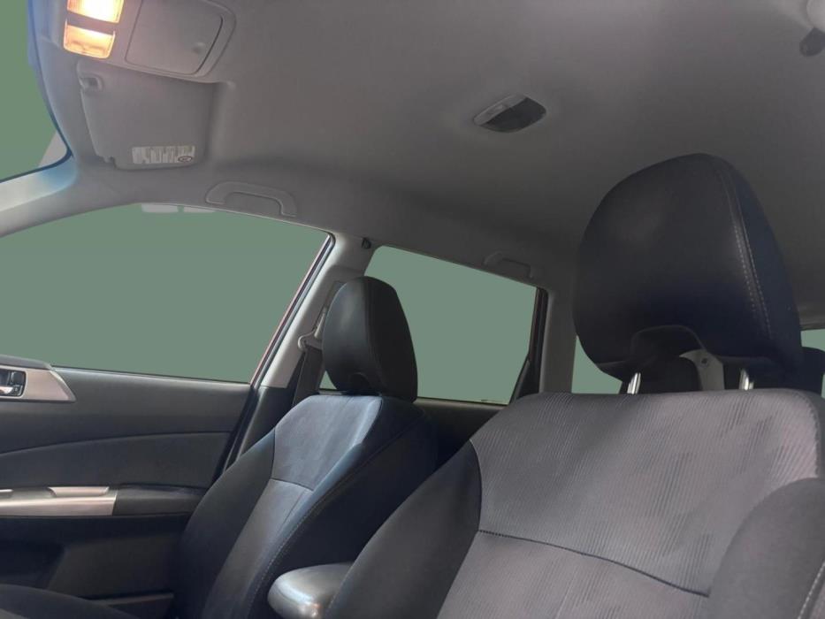 SUBARU Forester 2009