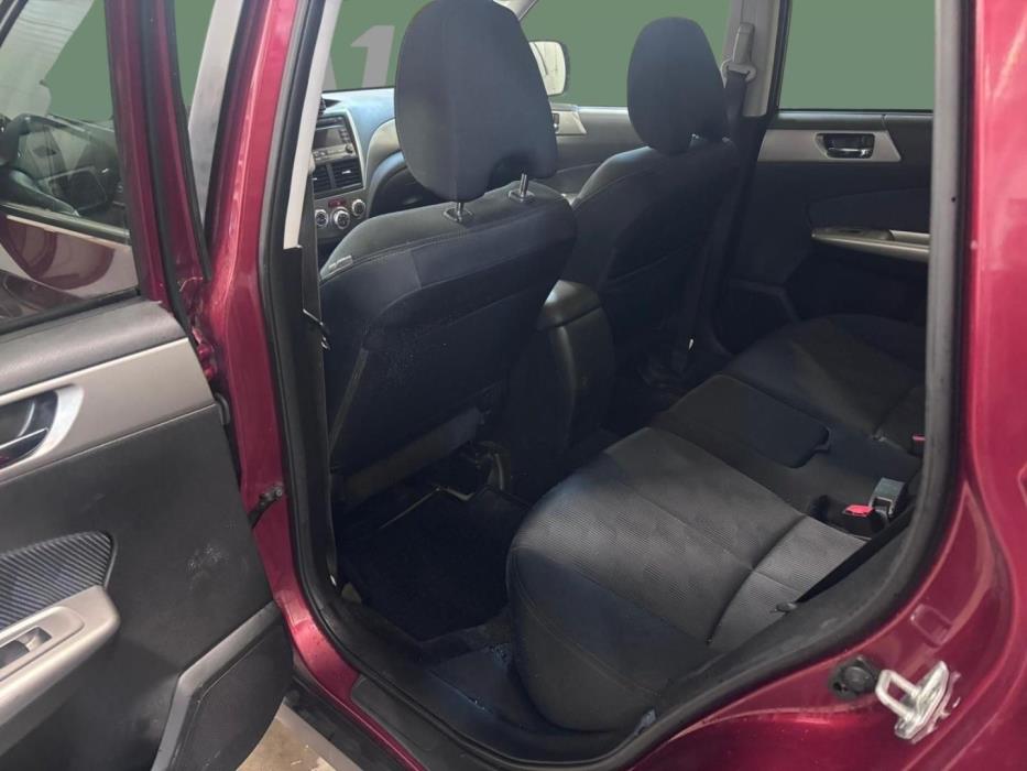 SUBARU Forester 2009