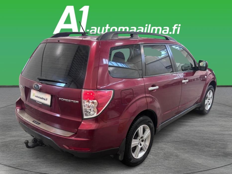 SUBARU Forester 2009