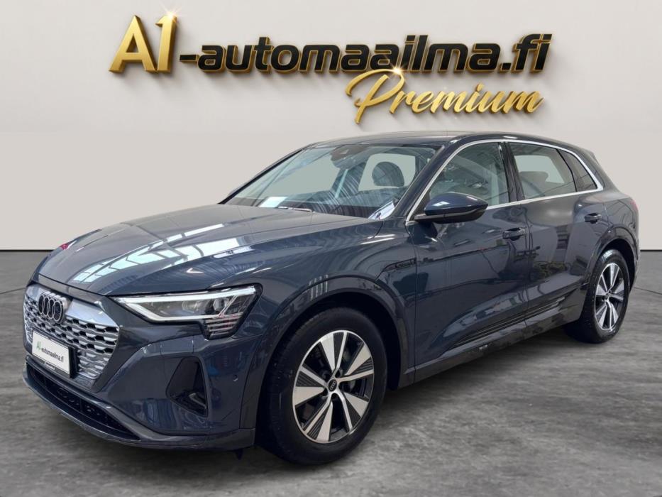 AUDI Q8 e-tron 2024