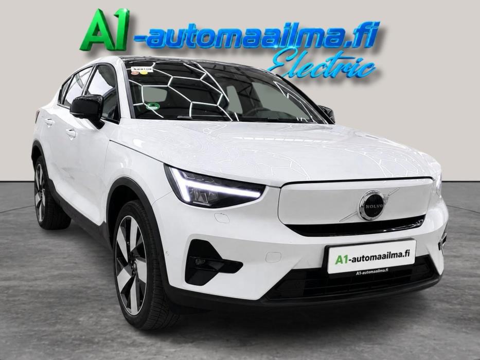 VOLVO C40 2023