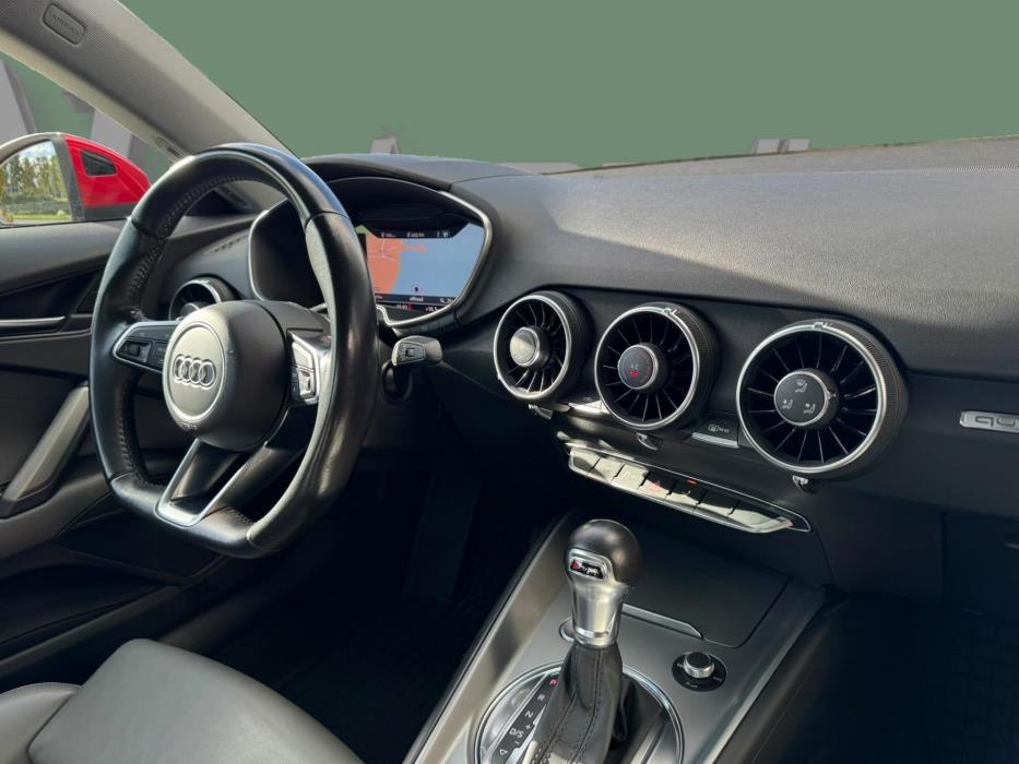 AUDI TT 2015