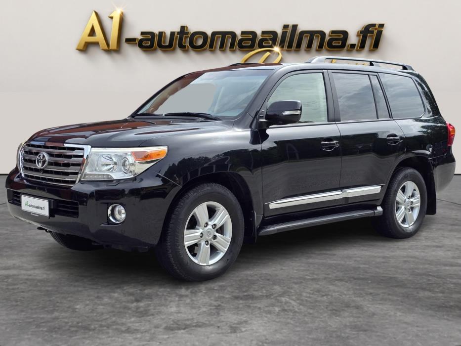 TOYOTA Land Cruiser 2014