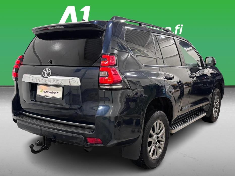 TOYOTA Land Cruiser 2019