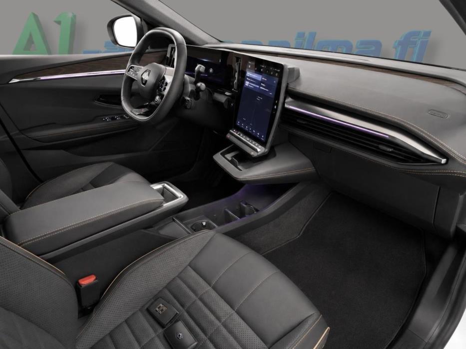 RENAULT Megane 2024