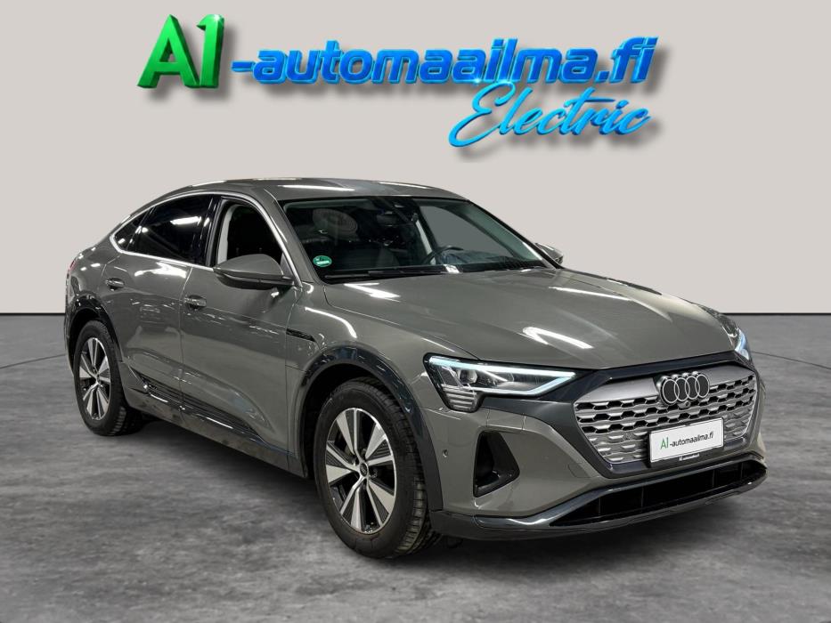 AUDI Q8 e-tron 2023