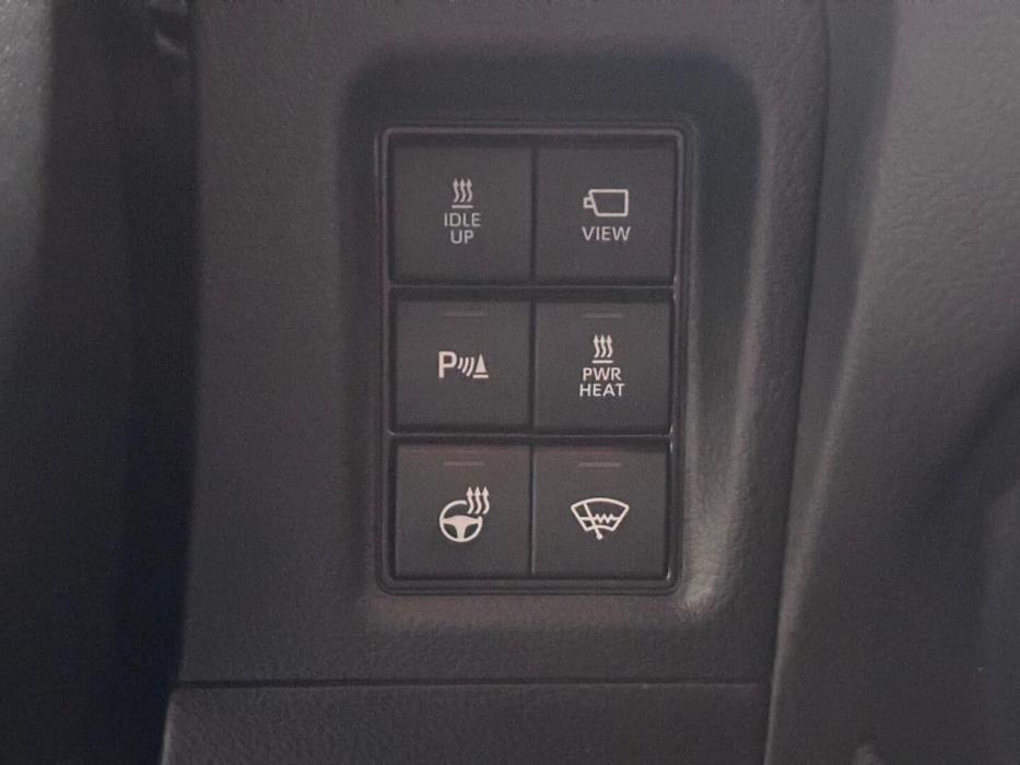 TOYOTA Land Cruiser 2021