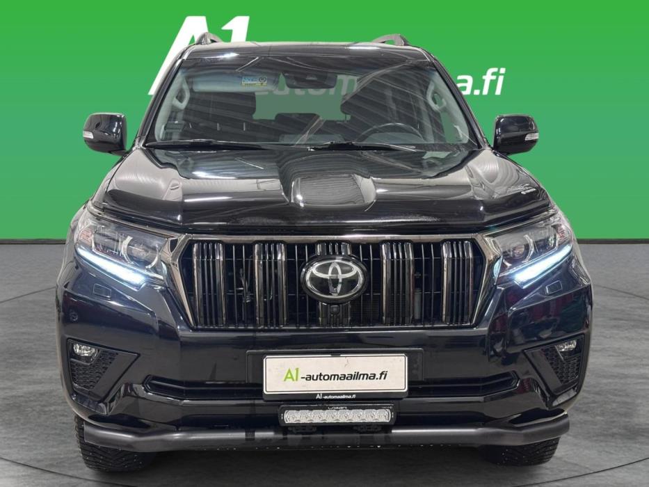 TOYOTA Land Cruiser 2021