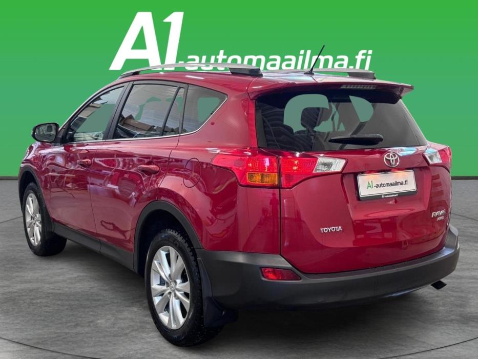 TOYOTA RAV4 2013
