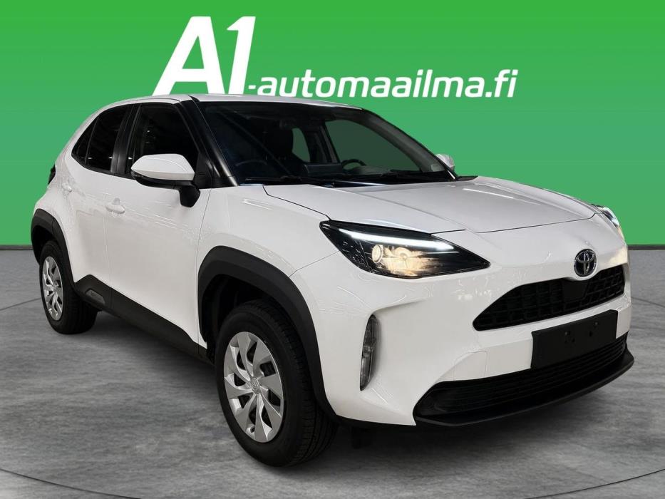 TOYOTA Yaris Cross 2024