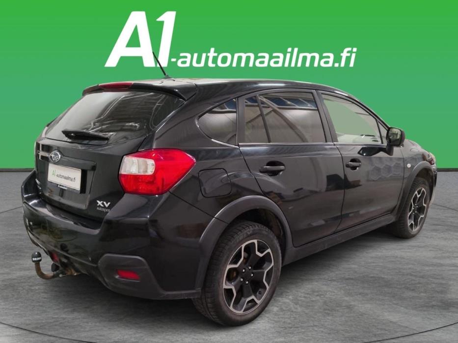 SUBARU XV 2012