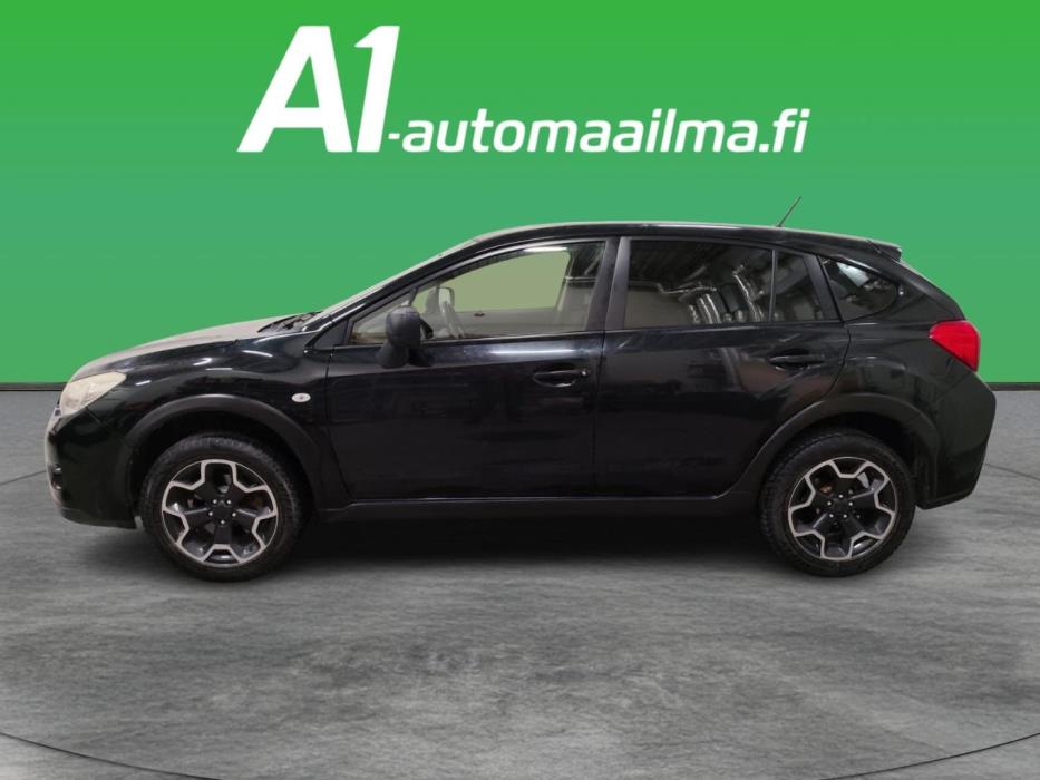 SUBARU XV 2012