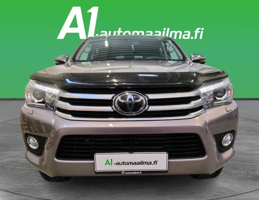 TOYOTA Hilux 2020